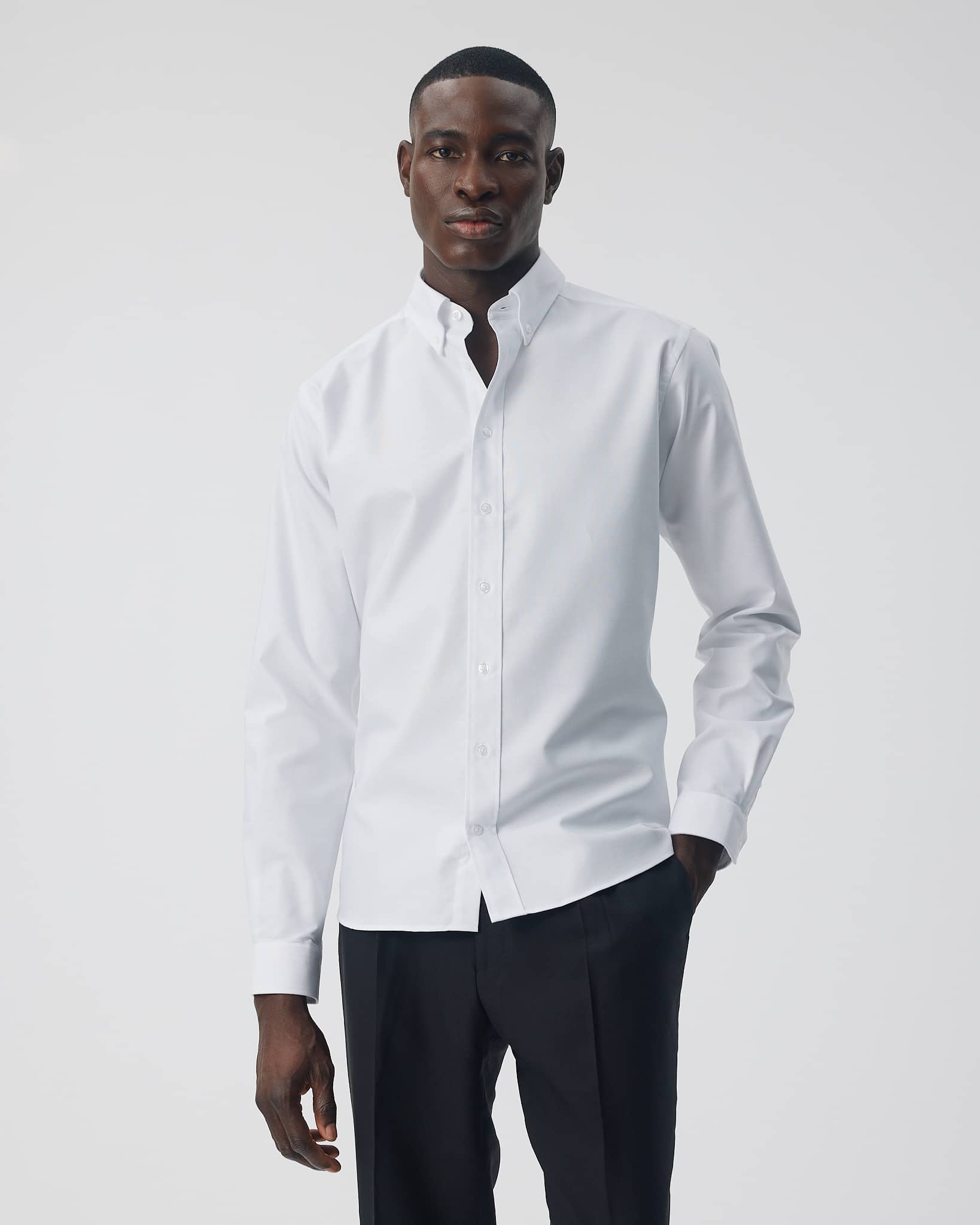 info_Model: 193 cm/84 kg in Slim L Long (41-42)
