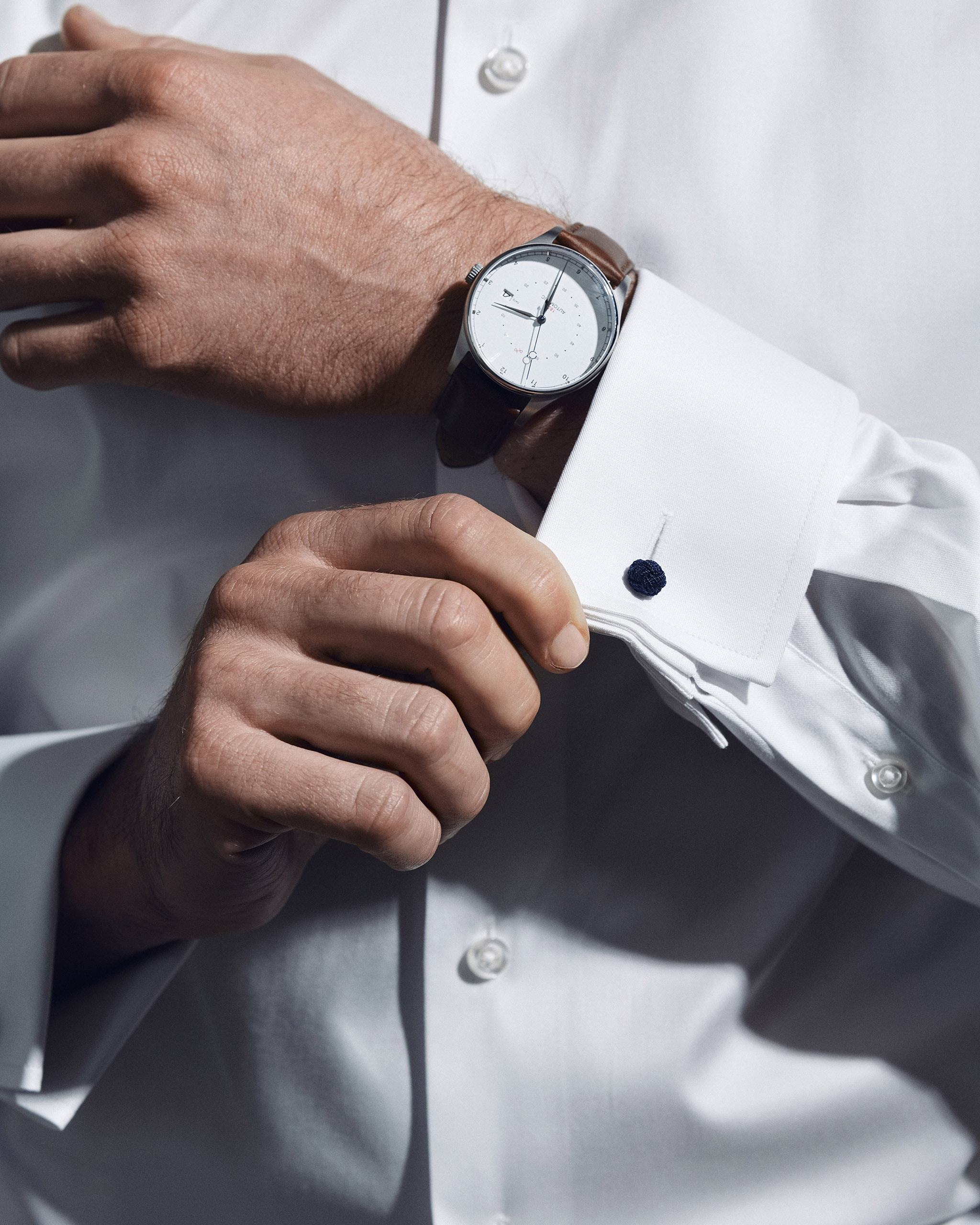 The Consultant 4.0 | French cuff | Archive