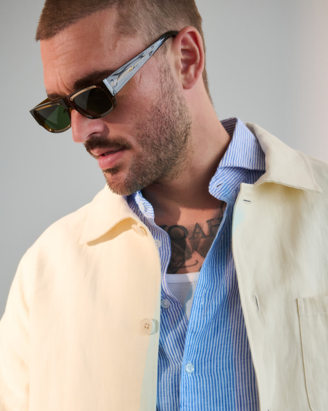 The Traveller | Zand